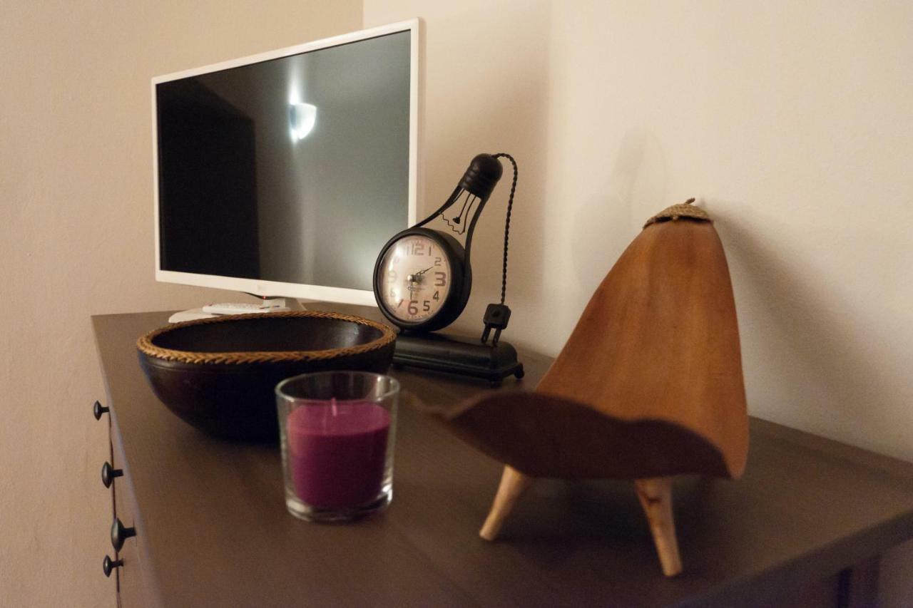 Casale Del Sole Garda Bed & Breakfast Monzambano Dış mekan fotoğraf