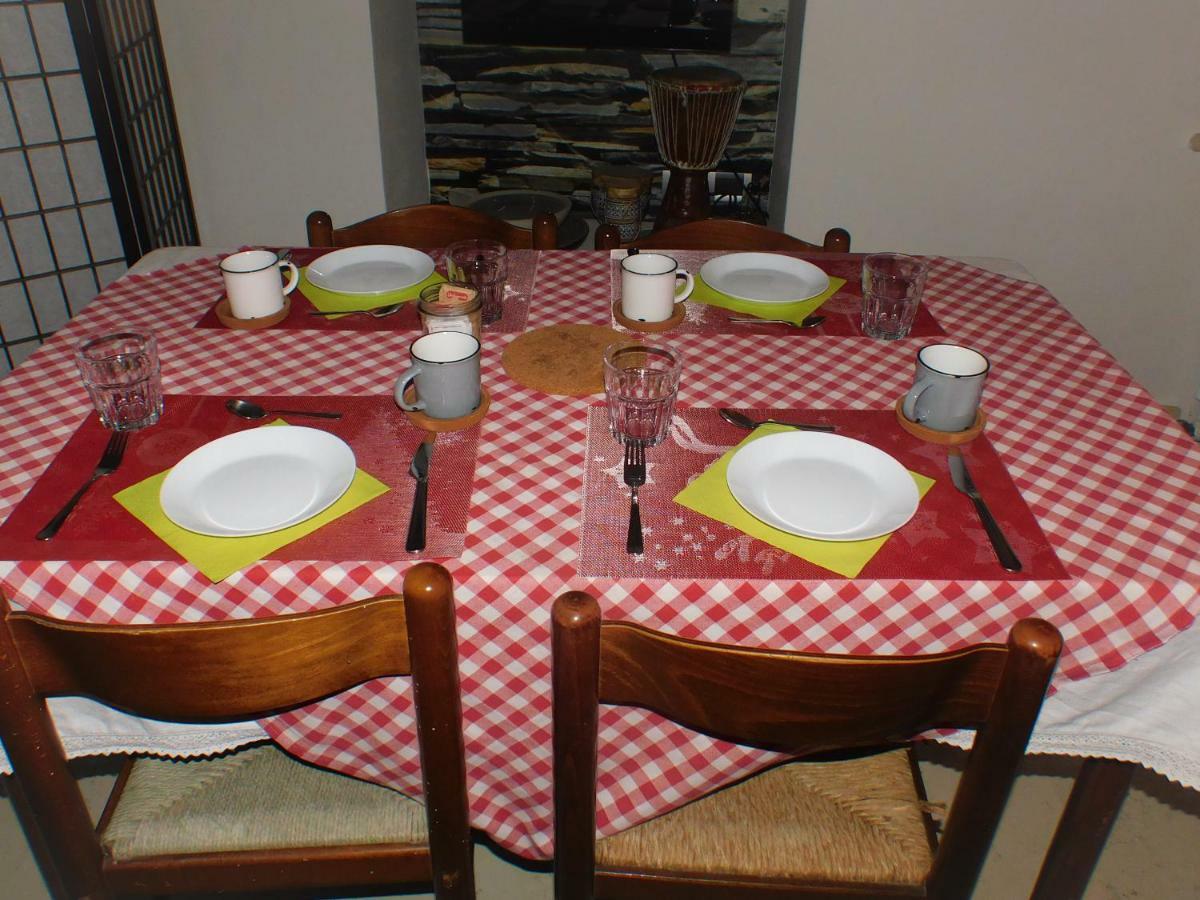 Casale Del Sole Garda Bed & Breakfast Monzambano Dış mekan fotoğraf