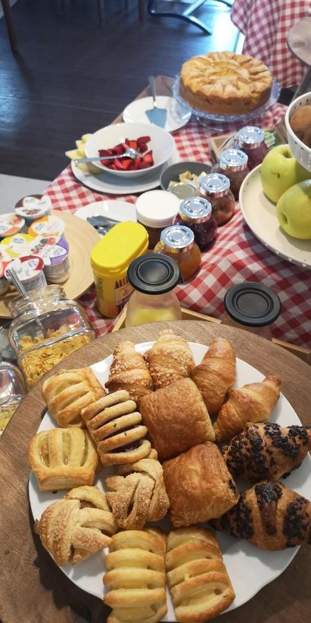 Casale Del Sole Garda Bed & Breakfast Monzambano Dış mekan fotoğraf