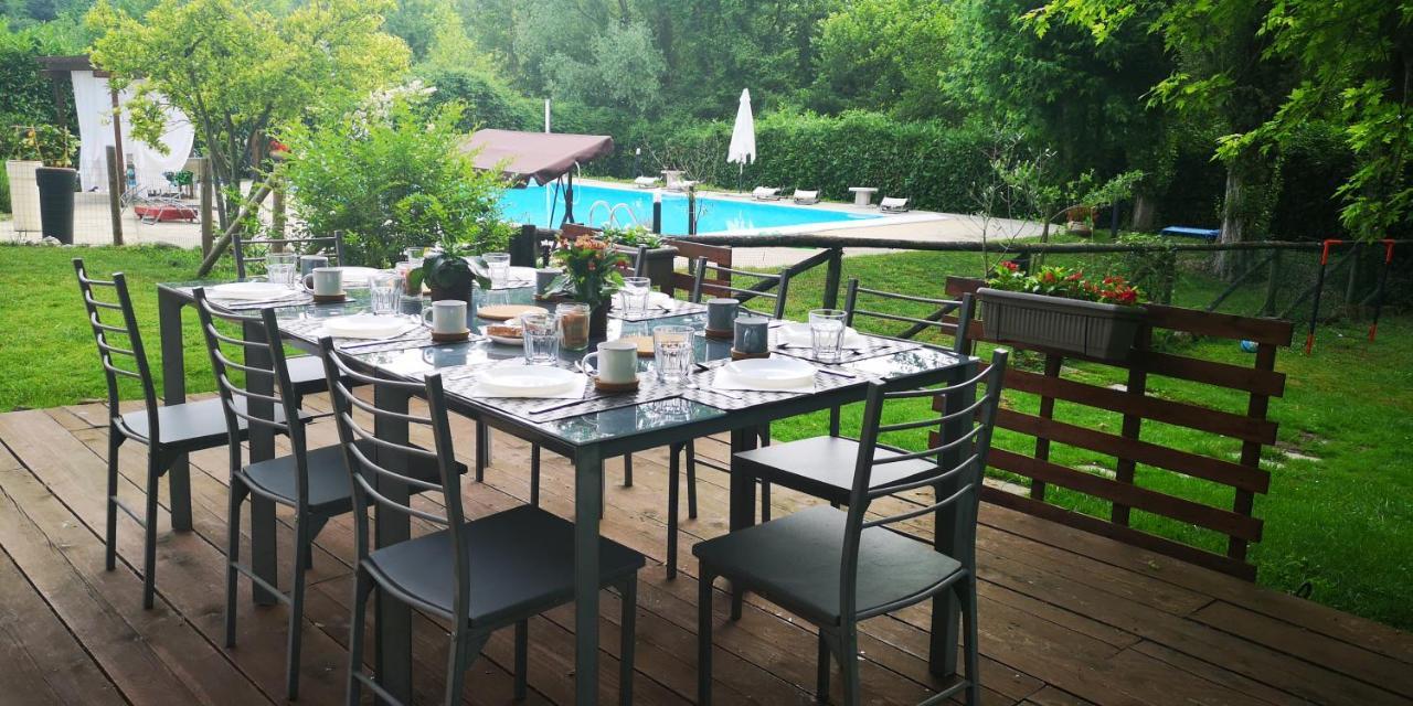 Casale Del Sole Garda Bed & Breakfast Monzambano Dış mekan fotoğraf